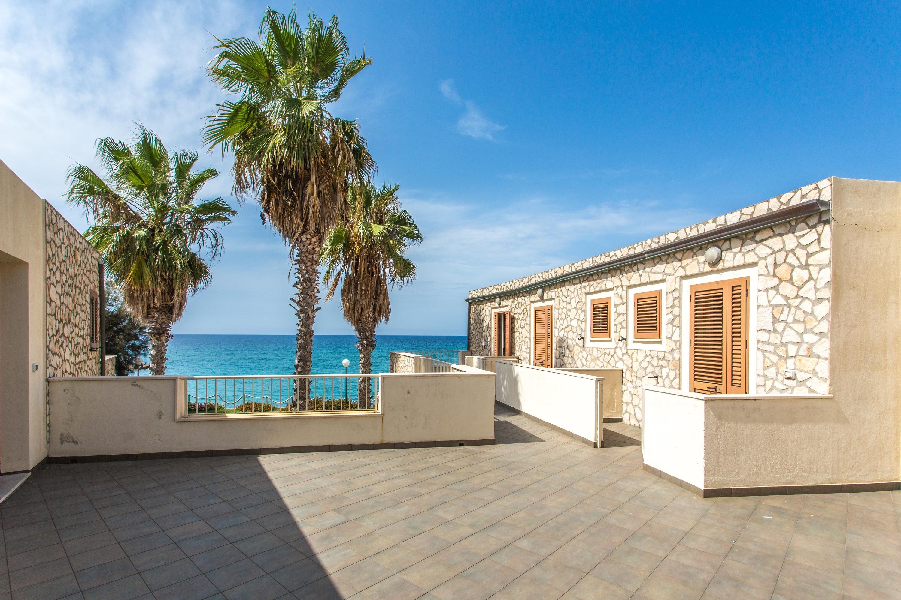 Club Residence La Castellana Mare Belvedere Marittimo Exterior photo