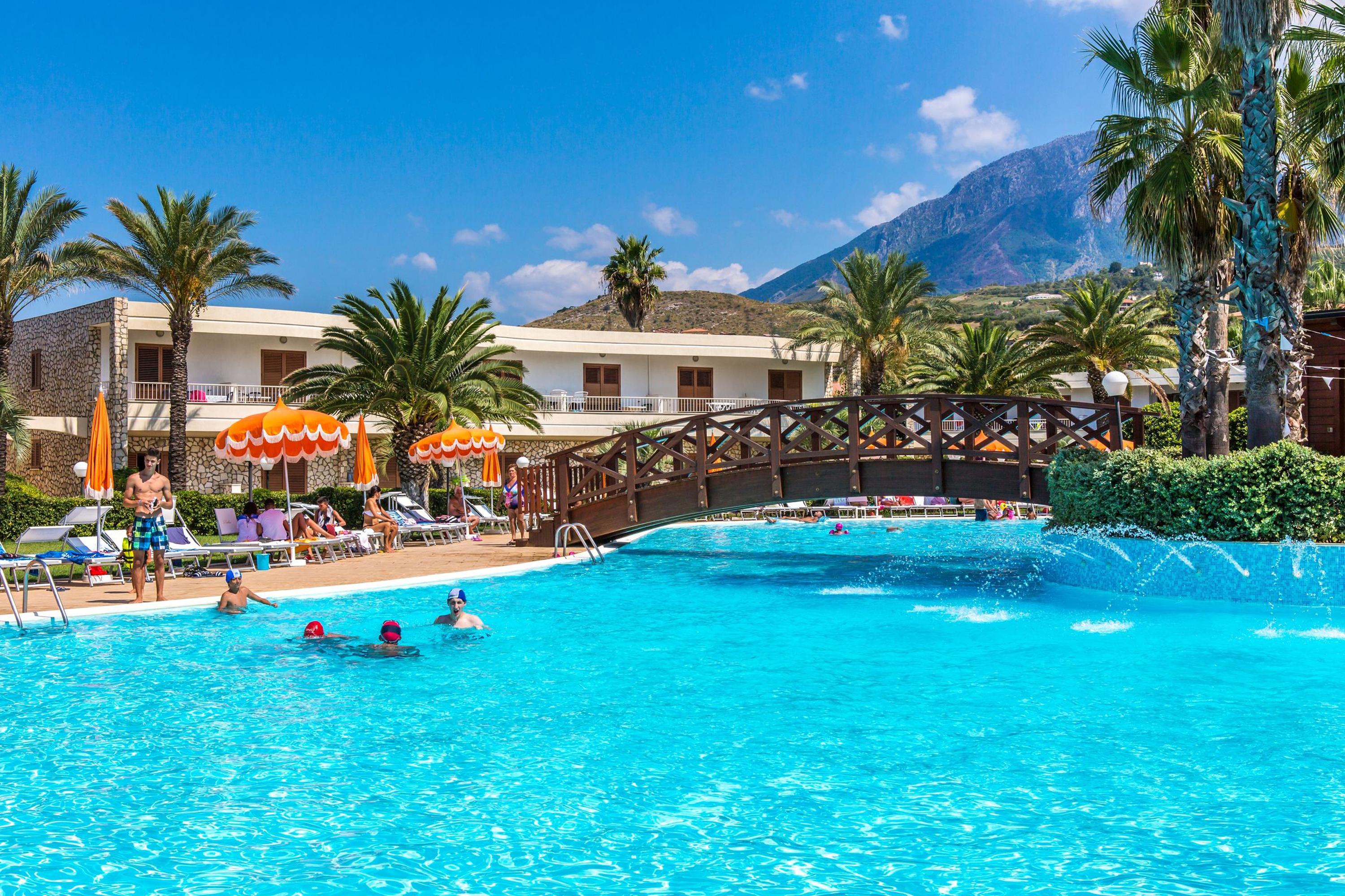 Club Residence La Castellana Mare Belvedere Marittimo Exterior photo