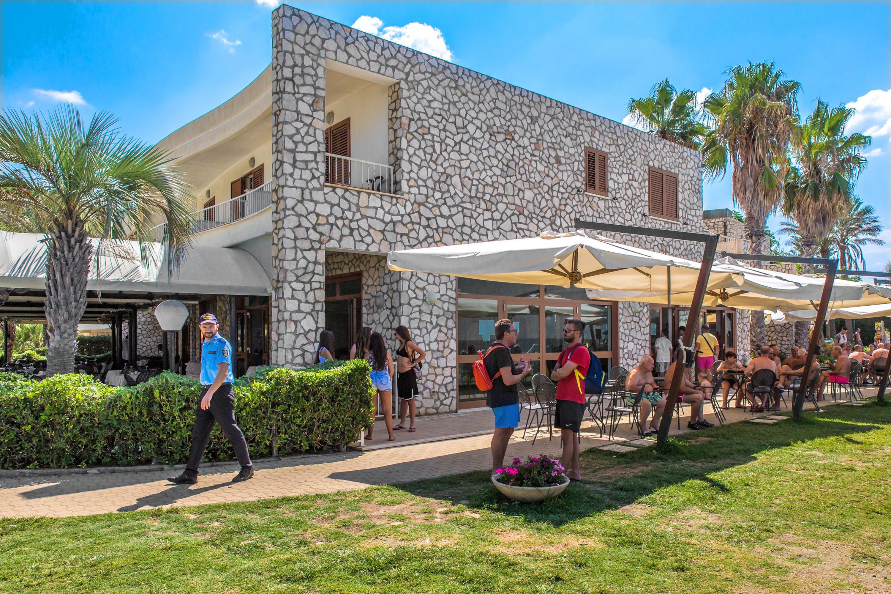 Club Residence La Castellana Mare Belvedere Marittimo Exterior photo