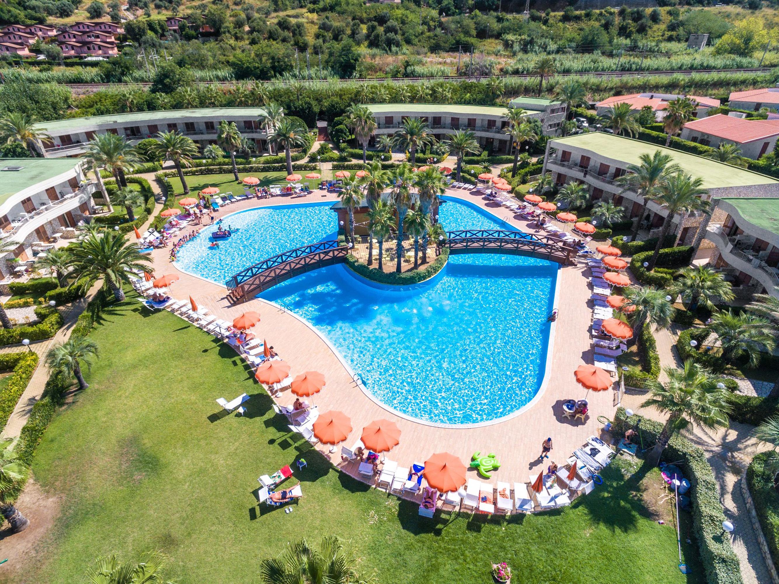 Club Residence La Castellana Mare Belvedere Marittimo Exterior photo