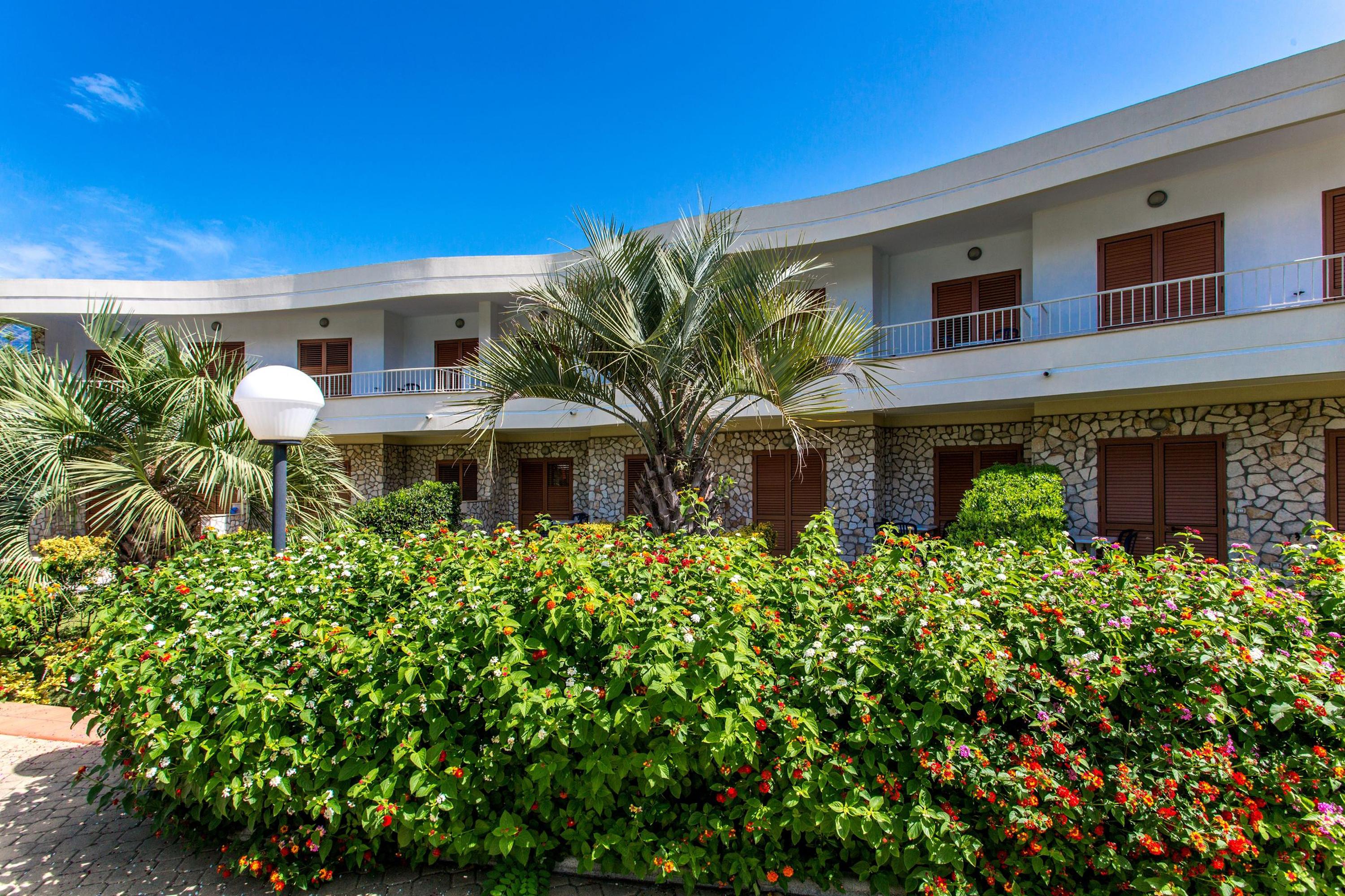 Club Residence La Castellana Mare Belvedere Marittimo Exterior photo