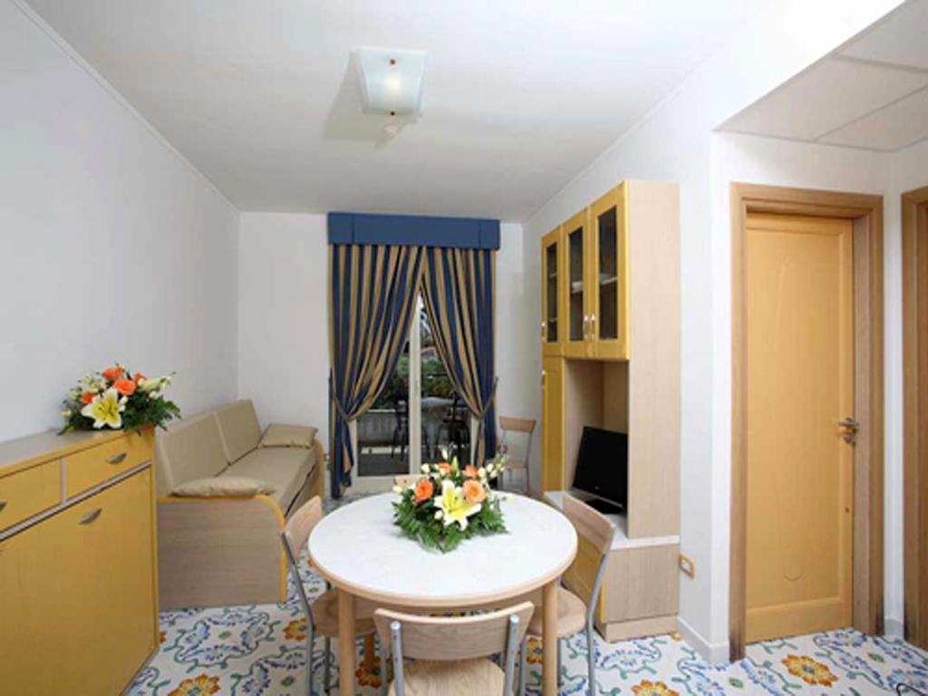 Club Residence La Castellana Mare Belvedere Marittimo Room photo