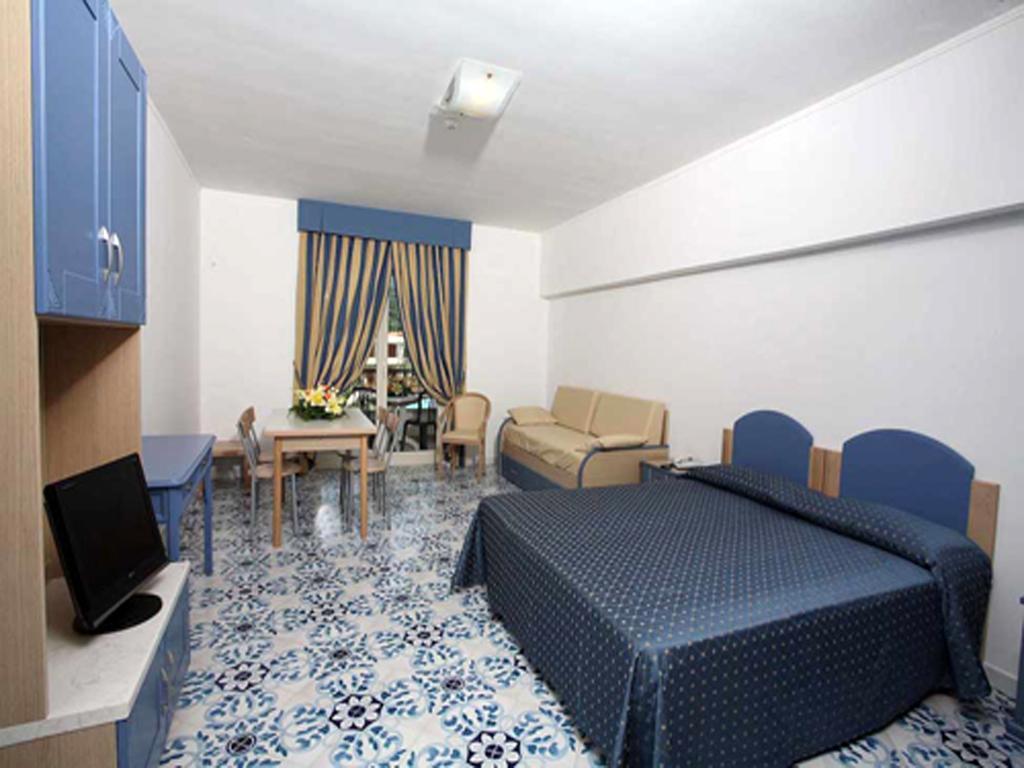 Club Residence La Castellana Mare Belvedere Marittimo Room photo