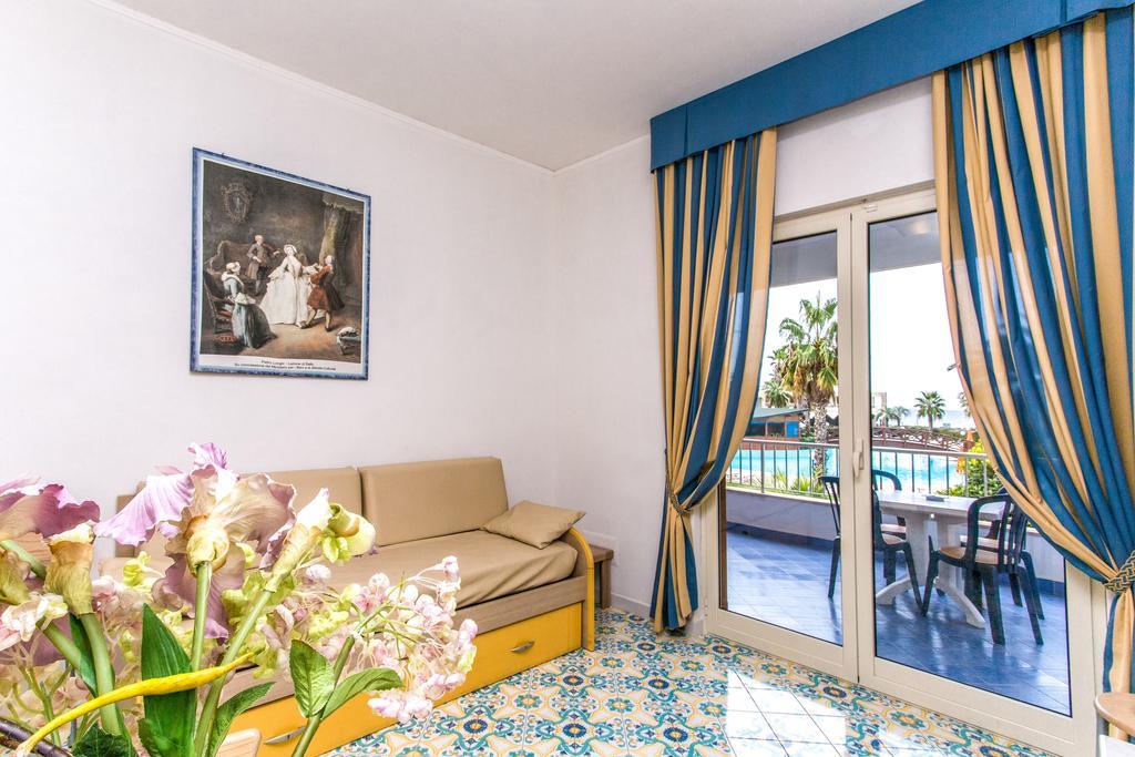 Club Residence La Castellana Mare Belvedere Marittimo Exterior photo