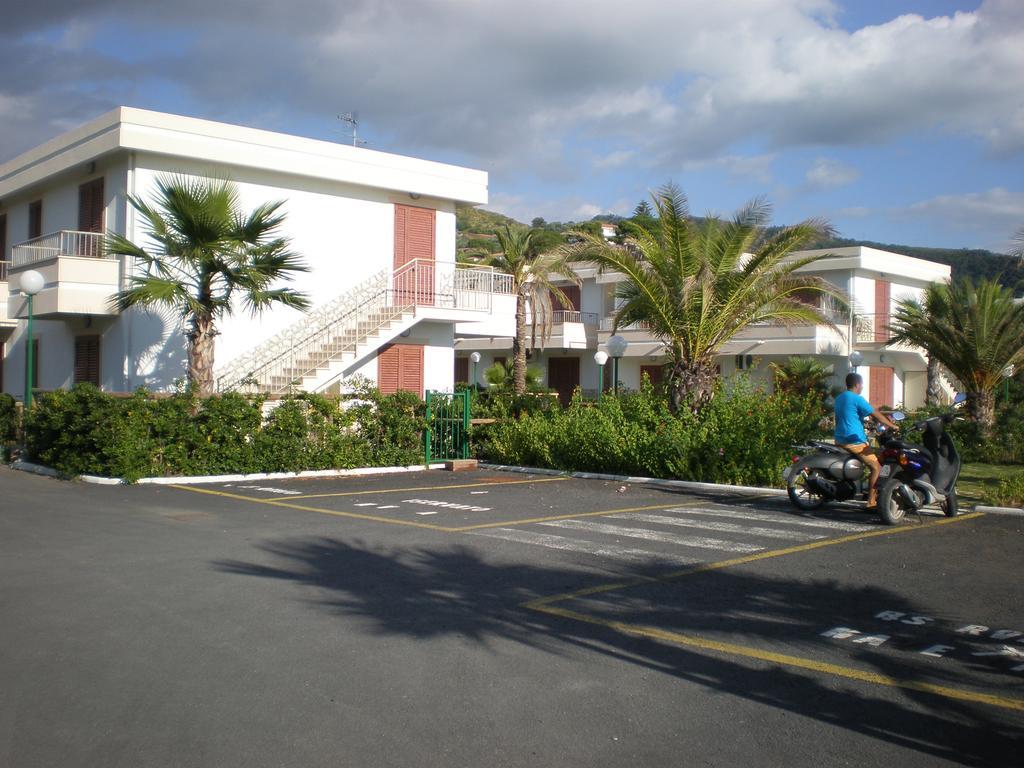 Club Residence La Castellana Mare Belvedere Marittimo Exterior photo