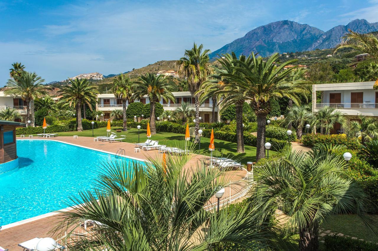 Club Residence La Castellana Mare Belvedere Marittimo Exterior photo