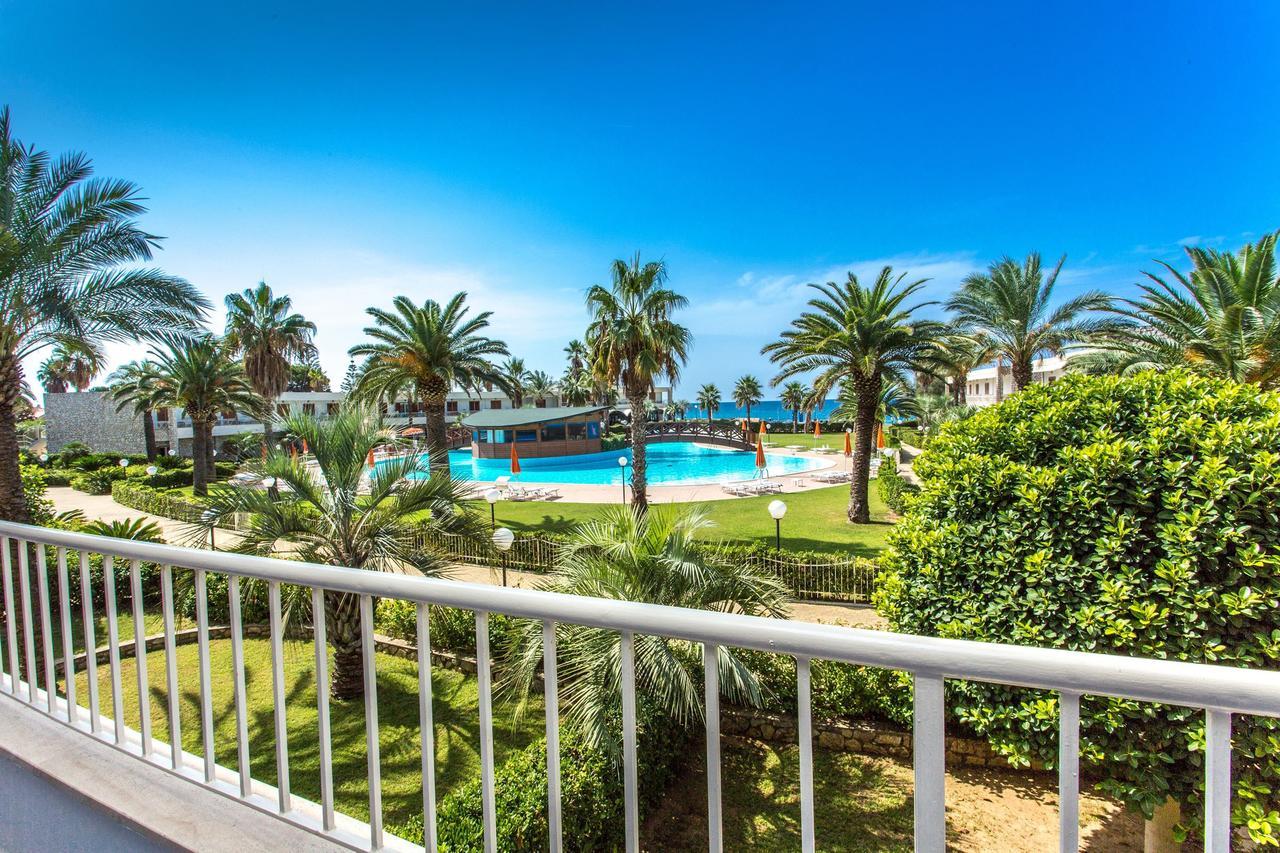 Club Residence La Castellana Mare Belvedere Marittimo Exterior photo