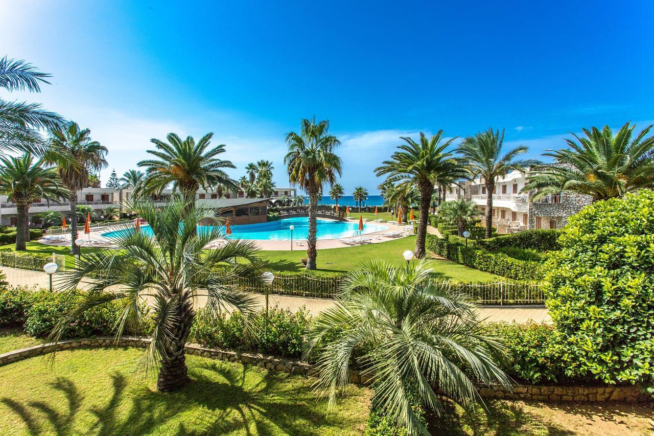 Club Residence La Castellana Mare Belvedere Marittimo Exterior photo