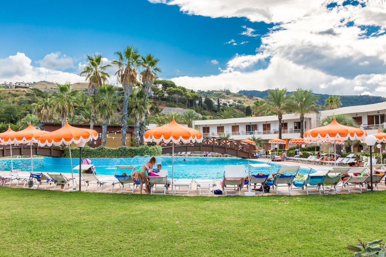 Club Residence La Castellana Mare Belvedere Marittimo Exterior photo