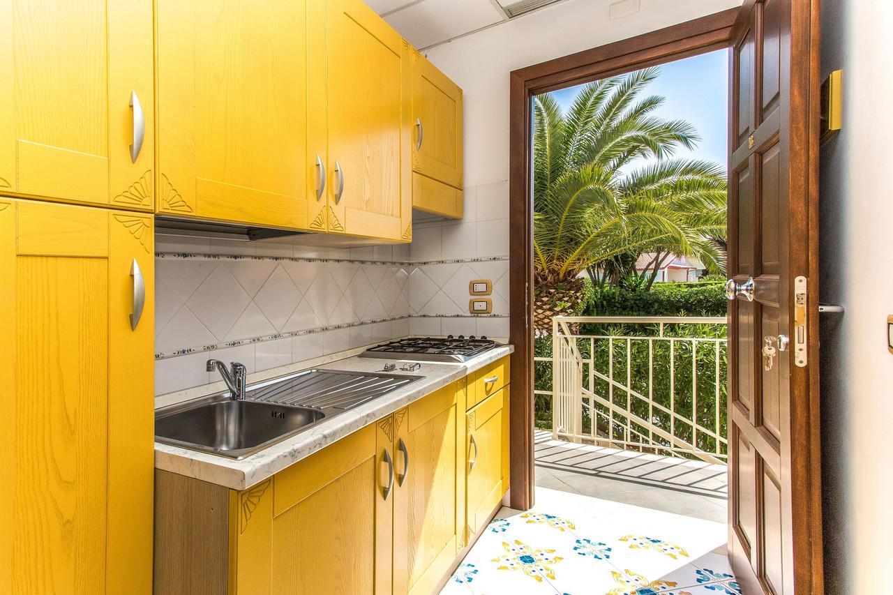 Club Residence La Castellana Mare Belvedere Marittimo Exterior photo