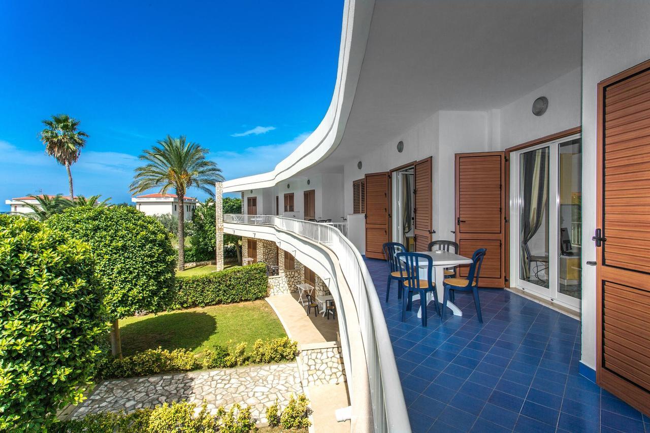 Club Residence La Castellana Mare Belvedere Marittimo Exterior photo